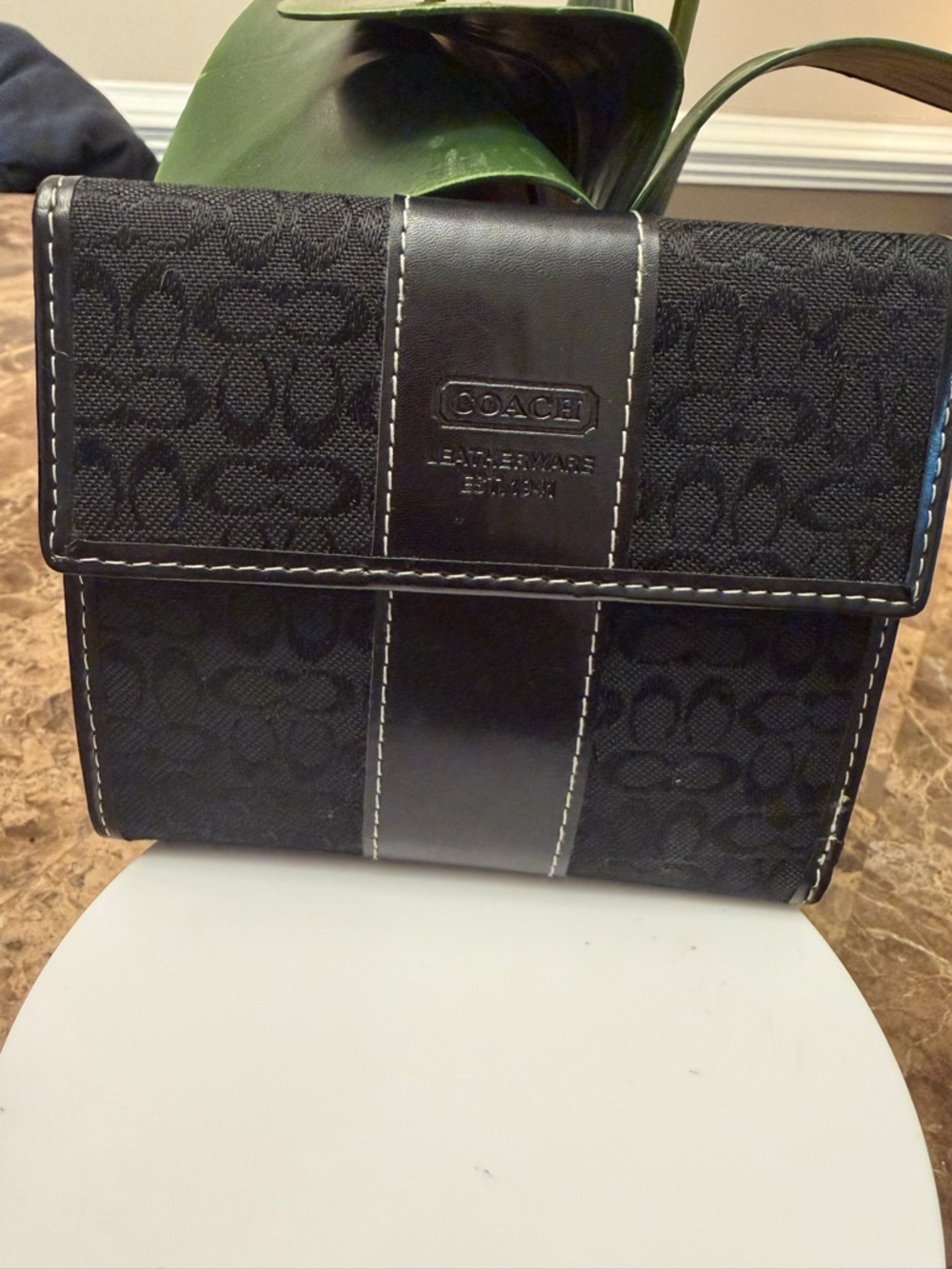 SOLD ‼️‼️Coach Signature Jacquard Tri-fold Wallet with Coach Leather Barrette - Picture 5 of 16